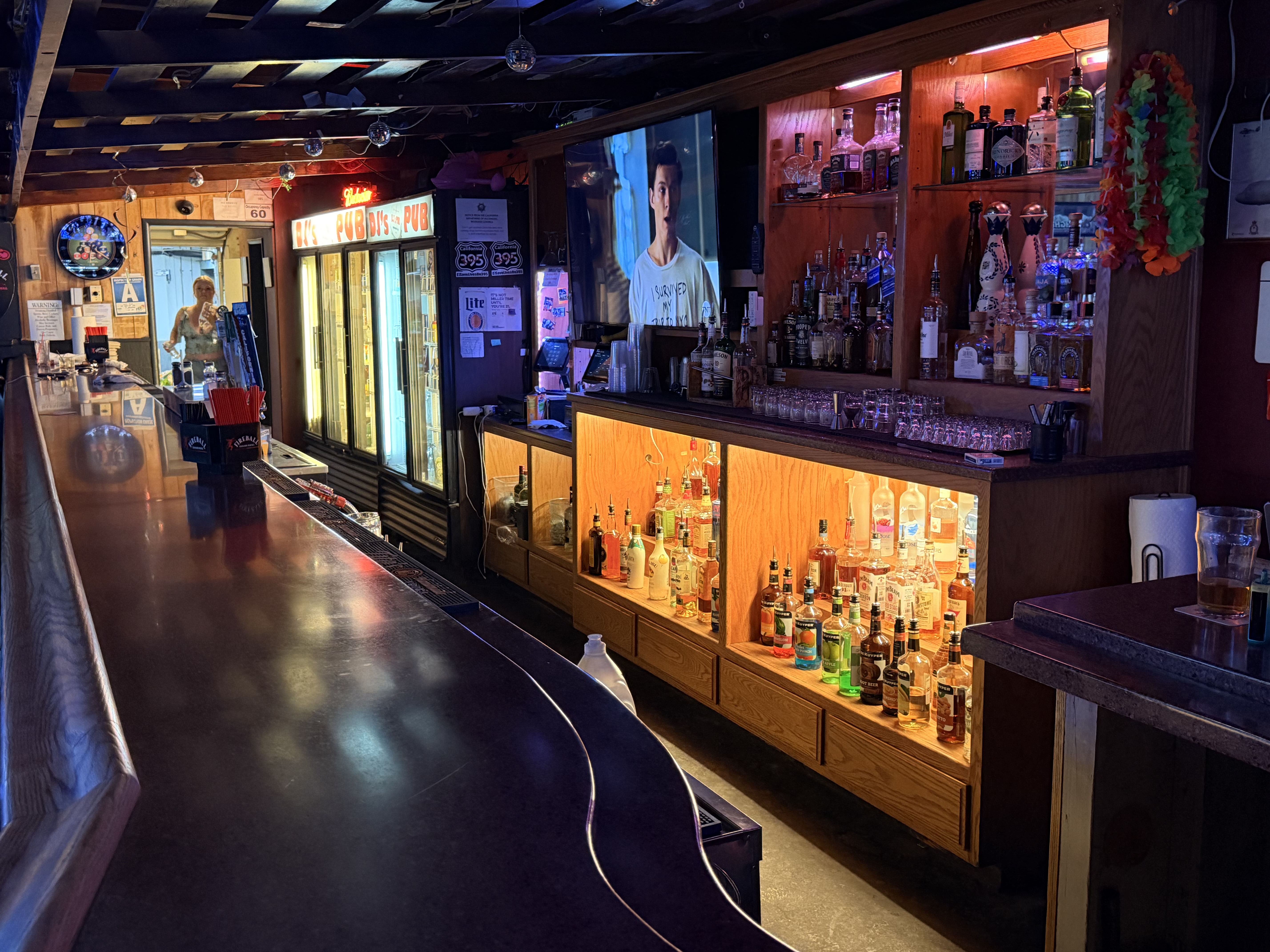 DJ's Pub bar interior, Ridgecrest CA – neighborhood bar since 1959